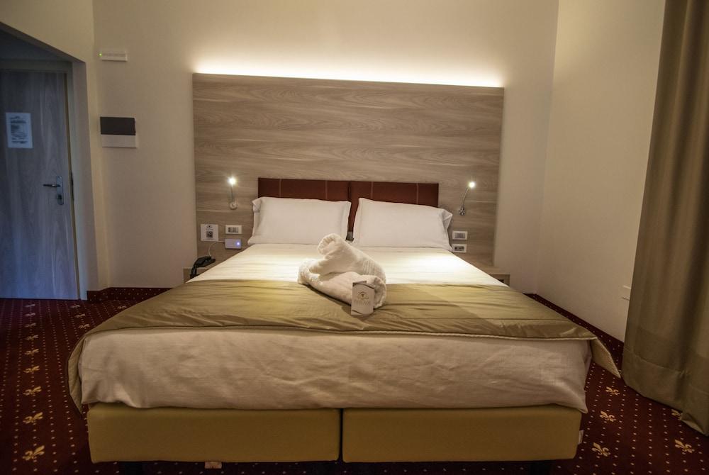 Hotel Perlage Florence Scandicci Ngoại thất bức ảnh